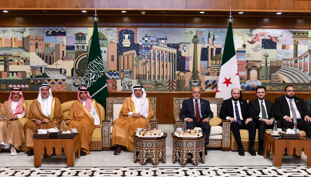 منتدى الاستثمار السعودي- السوري سوريا في مهد أميركي- خليجي للإعمار والاستثمار… ولبنان رهينة إيرانية- إسرائيلية مصيرها الدمار