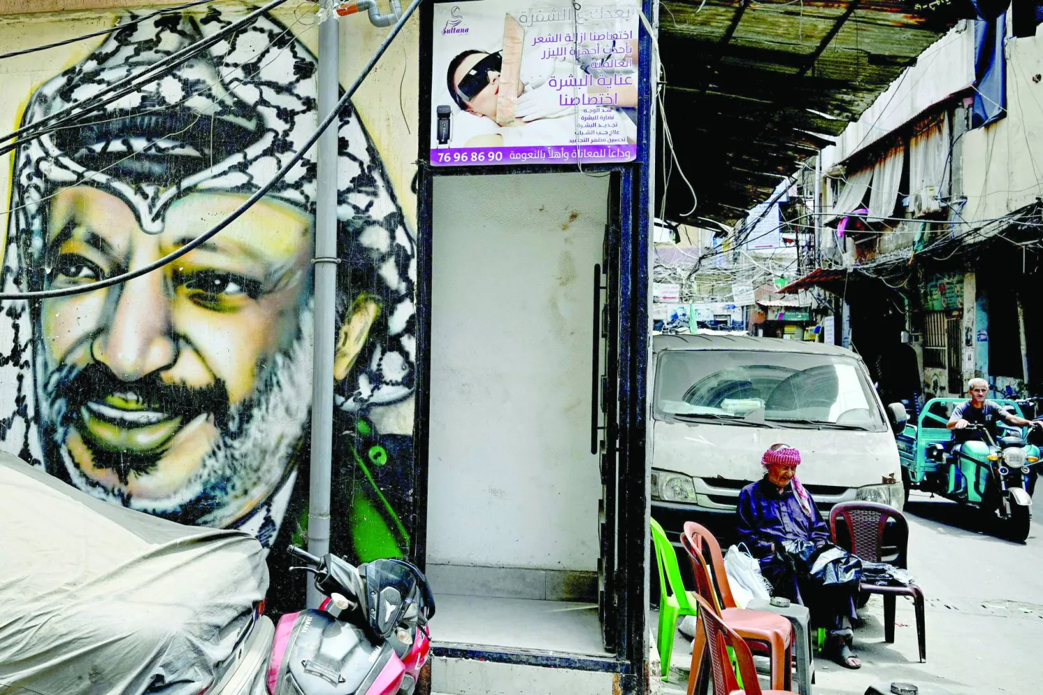 1154372.jpeg اشتباك «عائلي» فلسطيني يشوش على «حصرية السلاح»