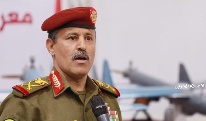 وزير الدفاع اليمني في حكومة صنعاء: قواتنا المسلحة جاهزة على لمواجهة العدو الصهيوني
