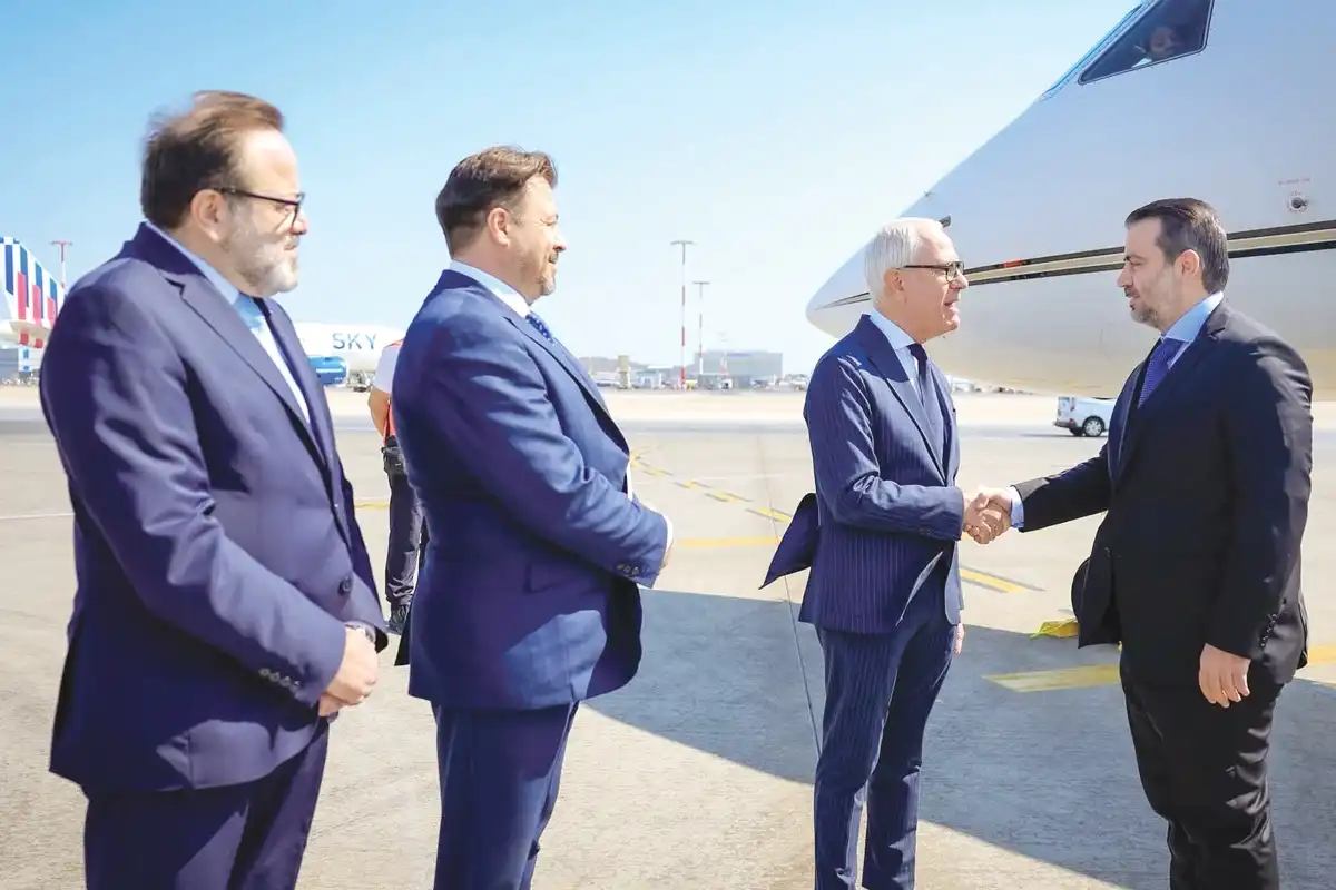 الشيباني اليونان