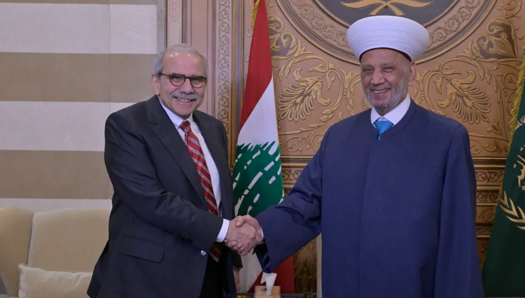 المفتي دريان مع سلام أيام حاسمة لمسار القرار السيادي وإسقاط الابتزاز… دعم قوي لسلام من دار الفتوى وتهجم على متري