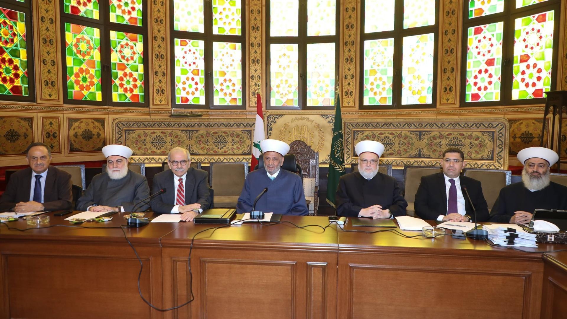 جلسة للمجلس الإسلامي الأعلى بحضور سلام، وهذا جديد المواقف السياسيّة