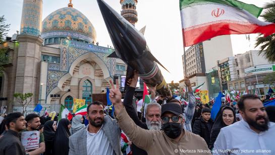 ايران 83