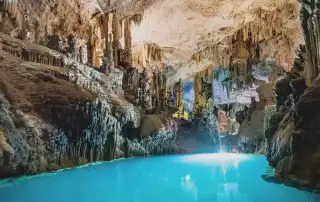 جعيتا مغارة