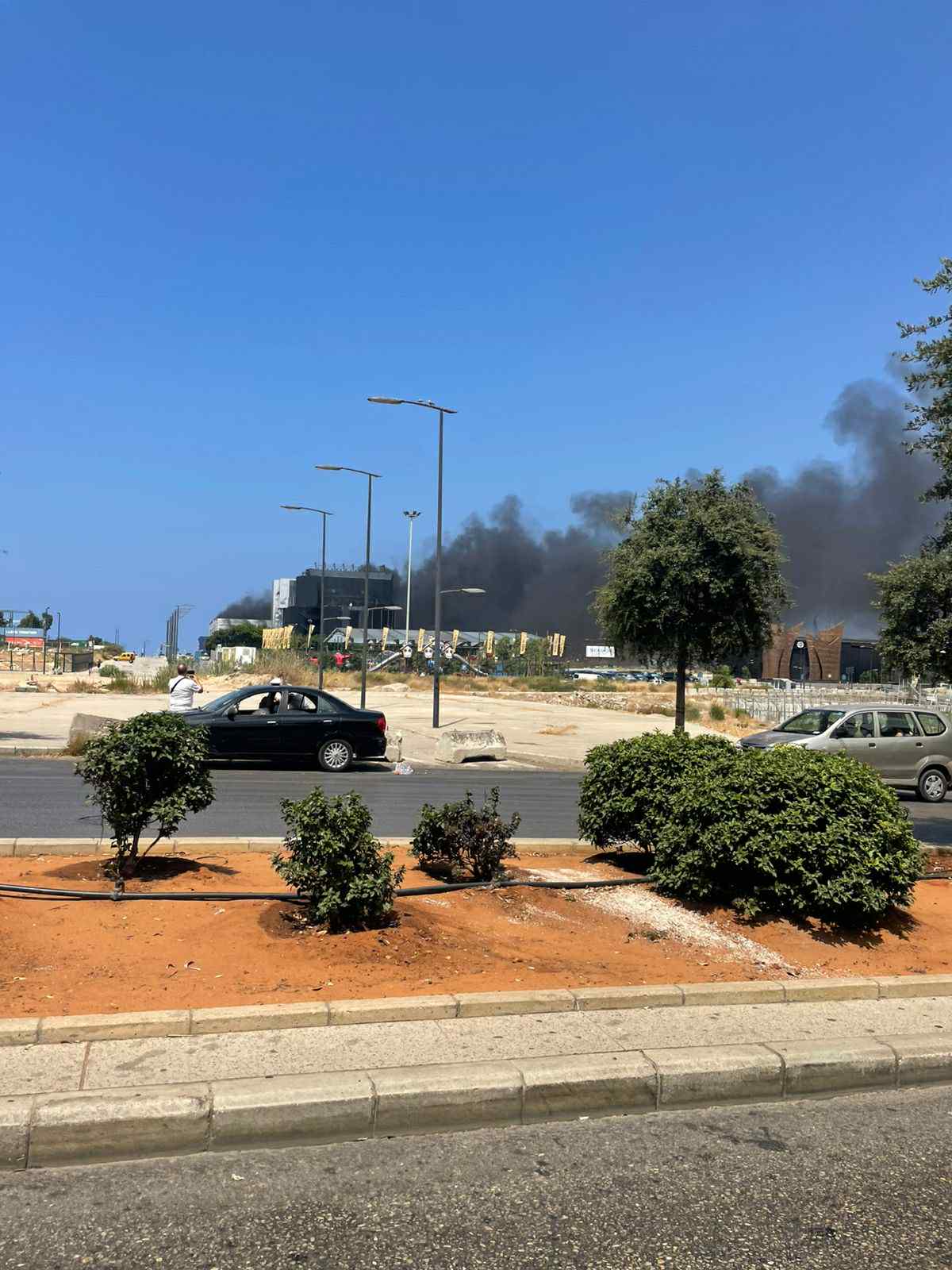 حريق بيروت ماذا في تفاصيل حريق بيروت؟
