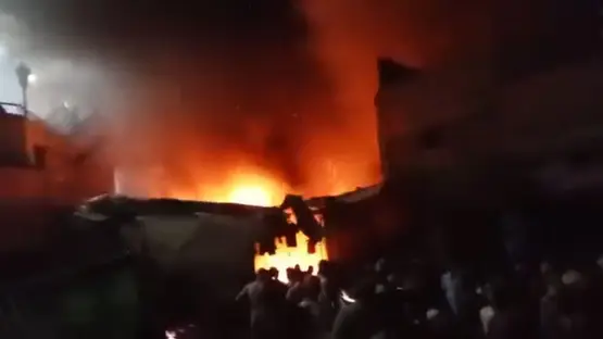 بالفيديو- حريق هائل في مصر