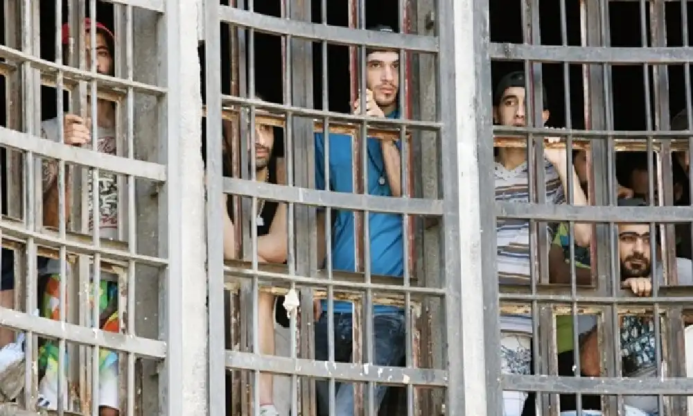 غليان في ملف الموقوفين السوريين: هل ترسل دمشق وفداً رسمياً؟