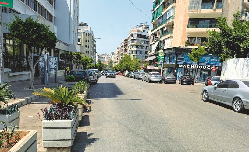 عطلة أزمة سياسية تلف البلاد.. وترقب موقف أو مبادرة من بري