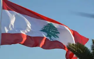 علم لبنان6
