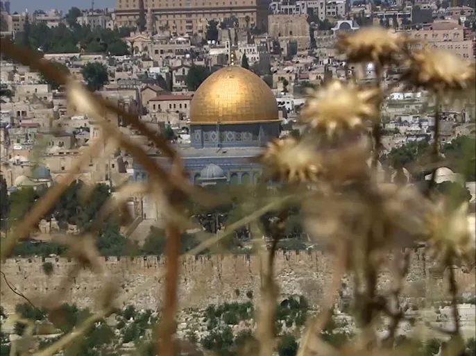 على طريق القدس خاص- حزب الله: من “على طريق القدس” إلى “على طريق غزة