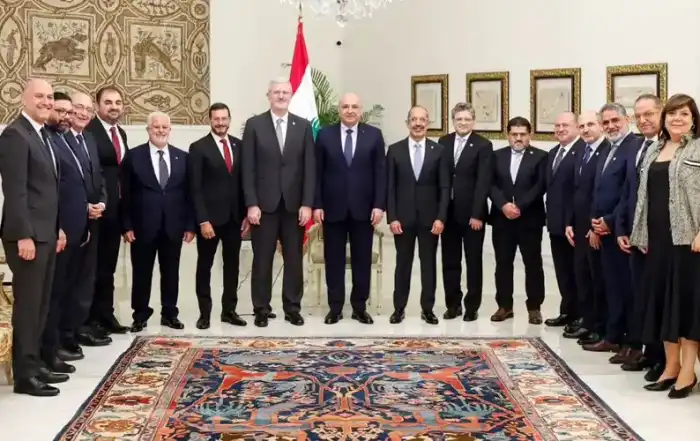 عون وفد رجال اعمال