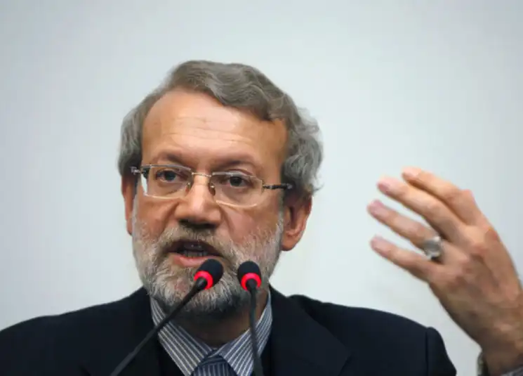 ما اراده لاريجاني من زيارة بيروت: نحن هنا وفي العراق!