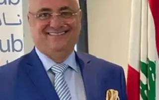 ليون سيوفي