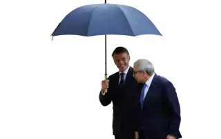 ماكرون وسلام