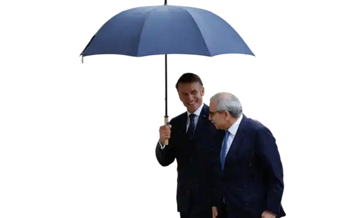 ماكرون وسلام