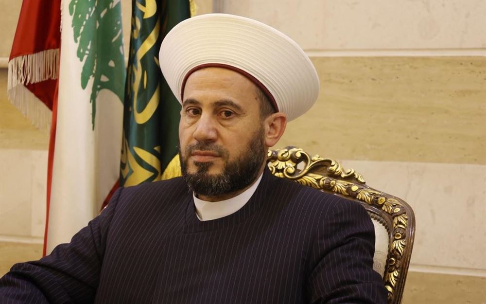 مفتي زحلة بالفيديو- مفتي زحلة والبقاع يرقص ويثير الجدل