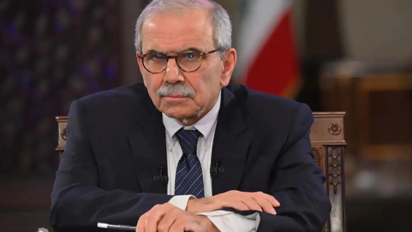 نواف سلام 72