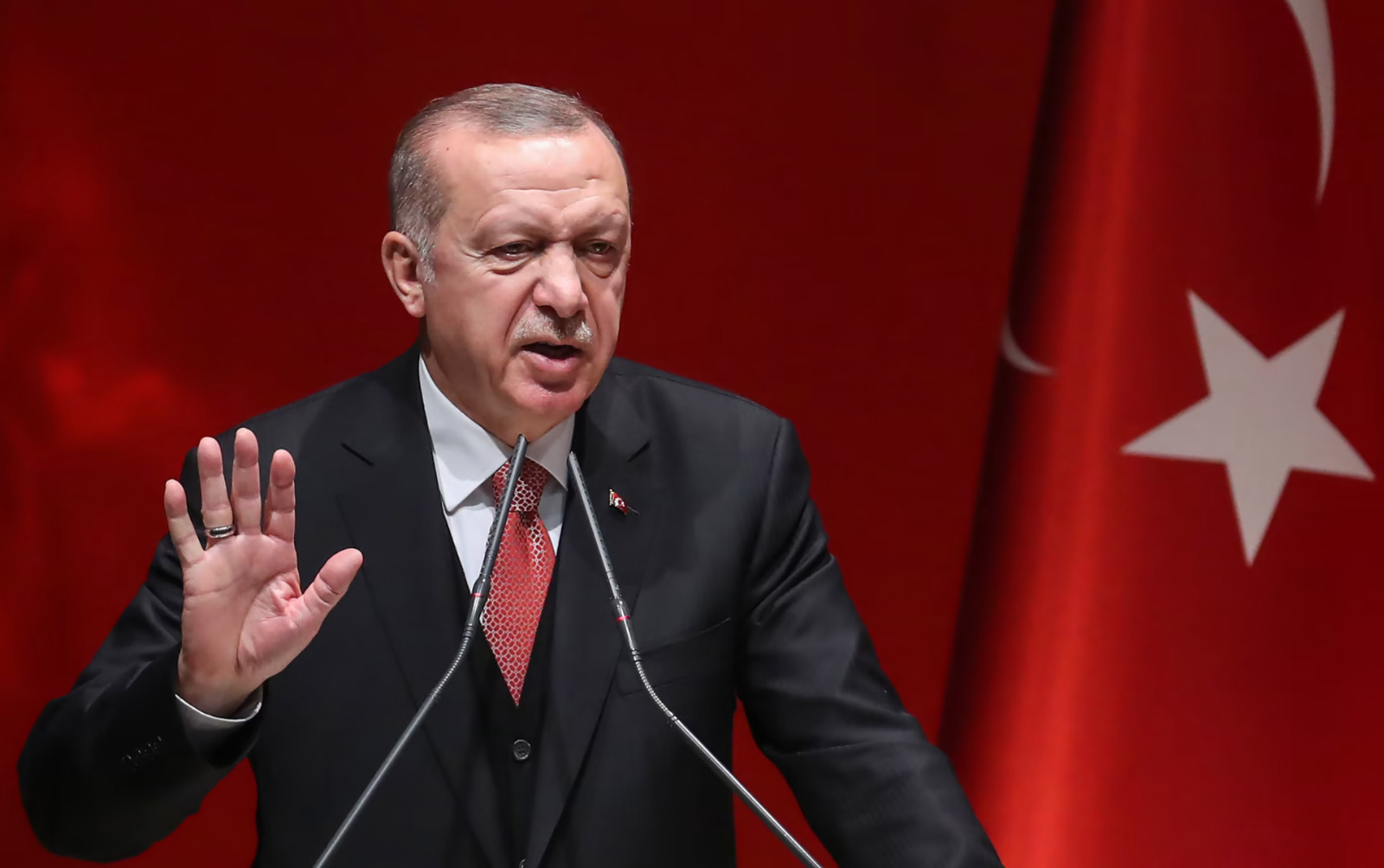 استنفار إردوغان: تركيا تسهّل مرور الأموال الإيرانيّة إلى الحزب؟