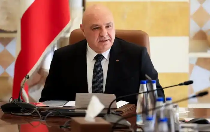 الرئيس عون4