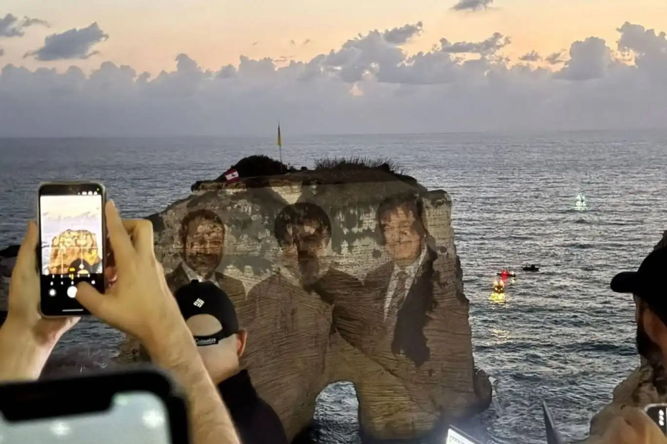 نبيه بري نصب الفخ: من وقع عن صخرة الروشة الدولة أم الدويلة؟