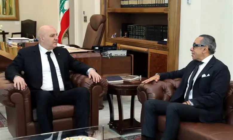 السفير المصري علاء موسى الرئيس عون