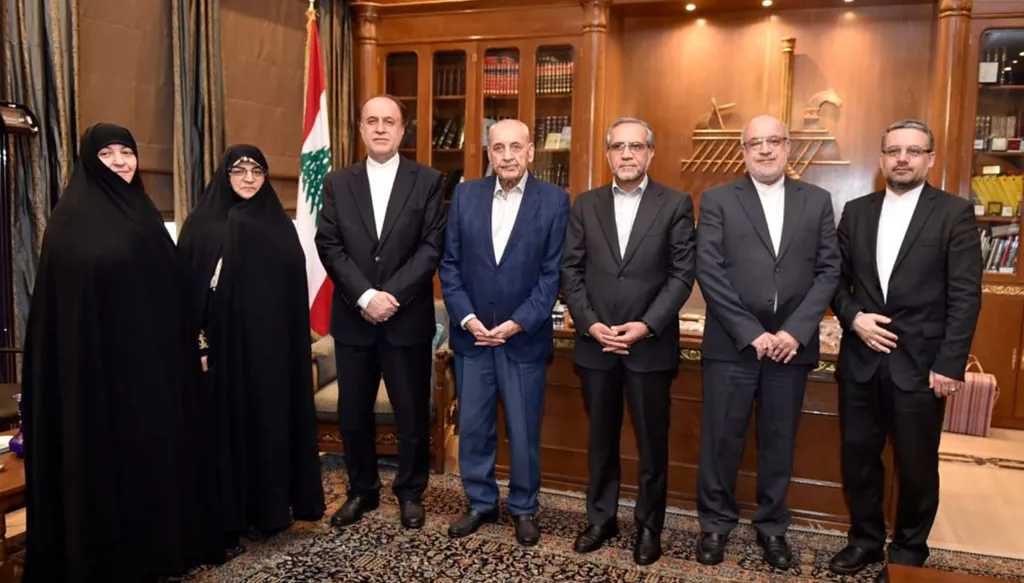 بري وفد ايراني دعم الجيش ومؤتمر الإعمار في جولة لودريان… الحكم والحكومة: القطار انطلق ولا عودة للوراء