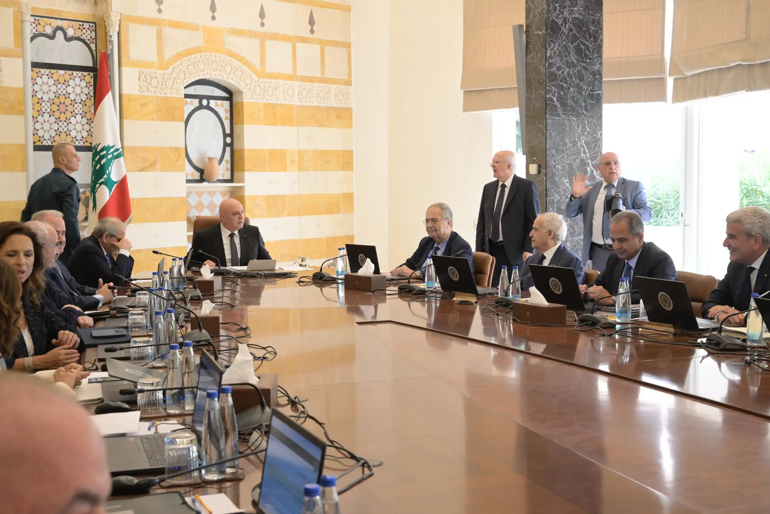 جلسة مجلس الورراء