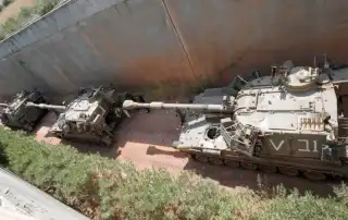 دبابات اسرائيلية