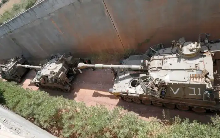 دبابات اسرائيلية