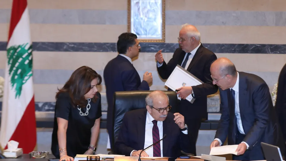 سلام ووزراء مبادرةٌ لتفادي الصدام تتبنى أهداف الورقة وتهمل الآلية والمهل