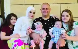 صورة لعائلة شادي شرارة المنكوبة
