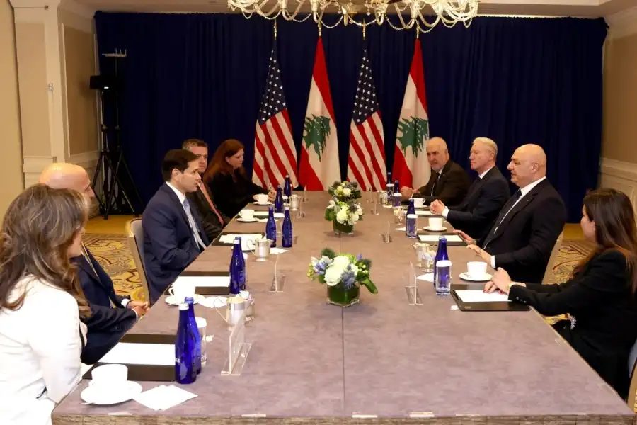 عون وروبيو خلال لقائهما في نيويورك