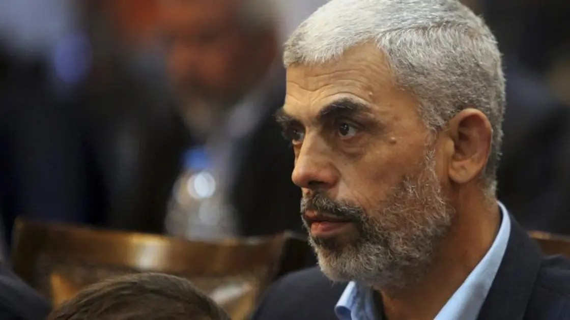 يحيى السنوار أسماء مشفّرة وخرائط في جيب جثة يحيى السنوار