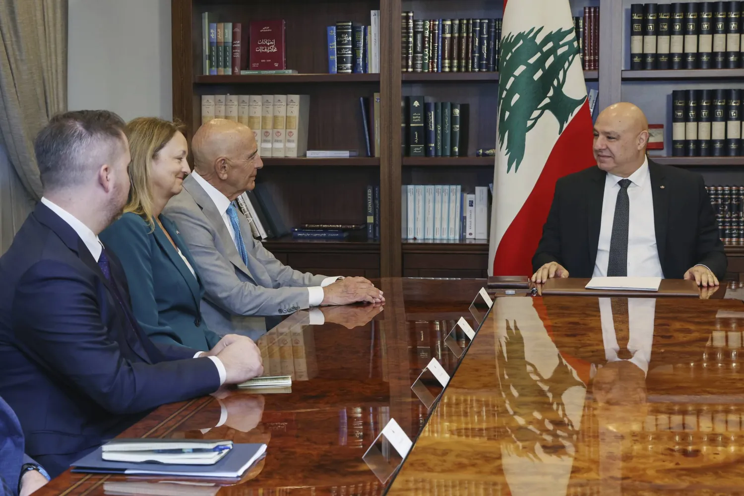 إسرائيل تضغط بالنار استباقاً لزيارة موفد ترمب لبيروت