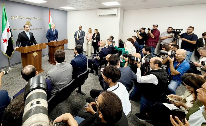 لبنان يفتح كل الملفات مع دمشق ويعيد رسم أولوياته السيادية