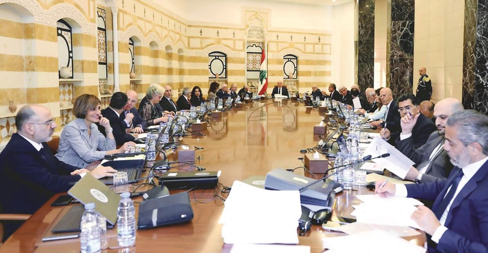 1330295-1 الحكومة تطبق ما ينص عليه اتفاق الطائف حول حصرية السلاح