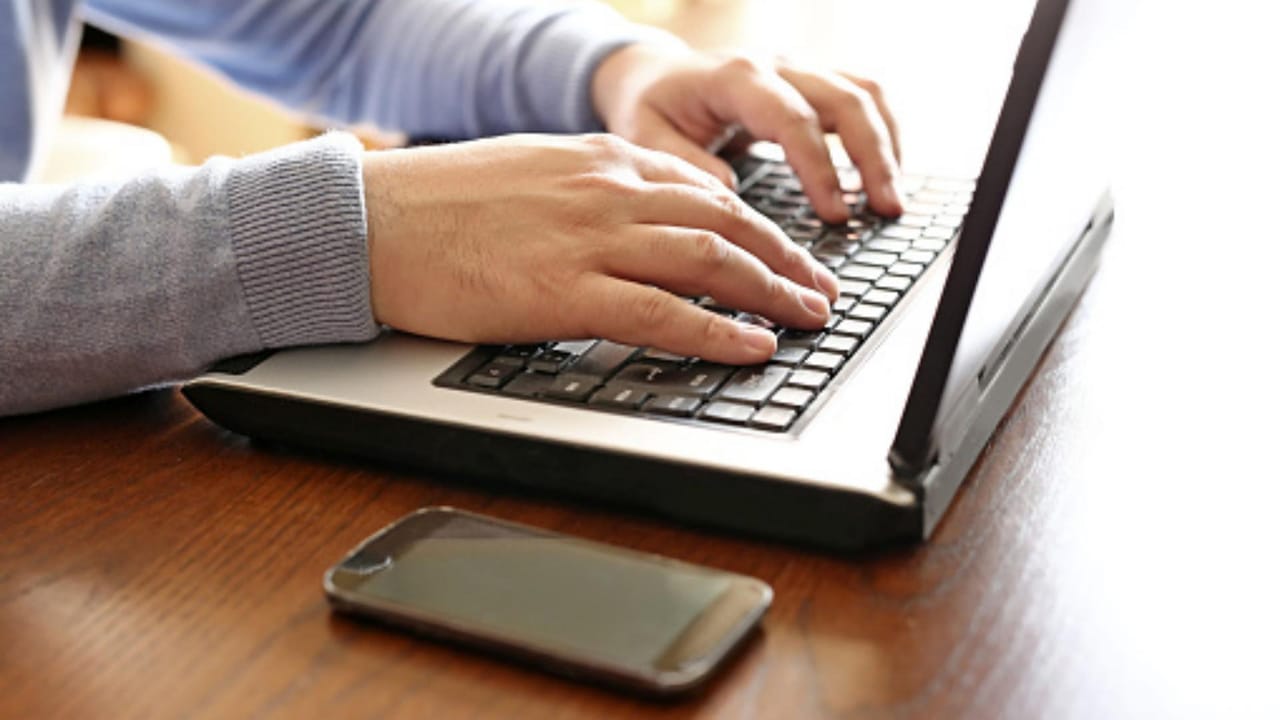 151486524990 منصّة غبّ الطلب… للسماسرة فقط!