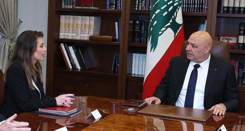 218323547492 أورتاغوس في بيروت: أنظروا حولكم “الشرع” سيصل إلى البيت الأبيض