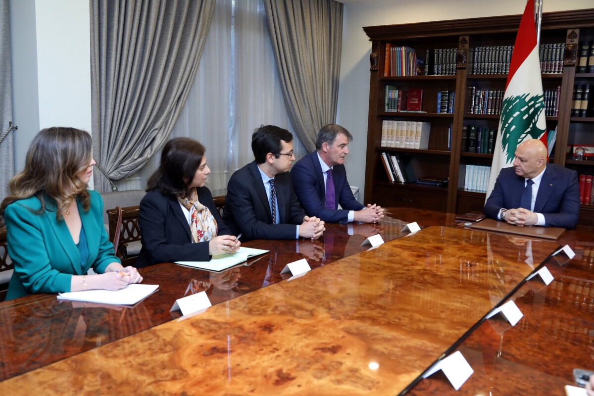 التفاوض مع صندوق النقد على مليارات… في الجيب؟