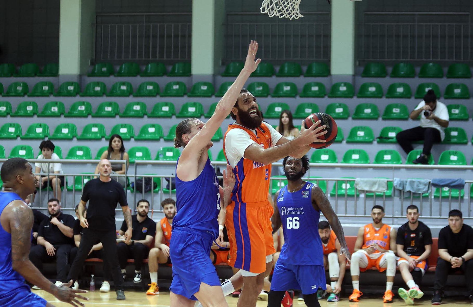 FB_IMG_1761773990532~2 مباراة لا تُنسى في مزهر… الهومنتمن ينتصر بعد وقت إضافي مثير!