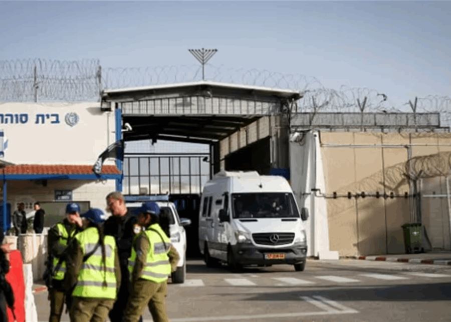 إسرائيل تبدأ بنقل الأسرى تمهيدًا لتنفيذ صفقة التبادل