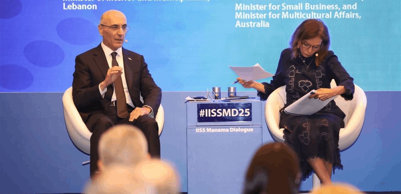 وزير الداخلية من البحرين: القوى الشرعية اللبنانية هي المولجة بالدفاع عن لبنان