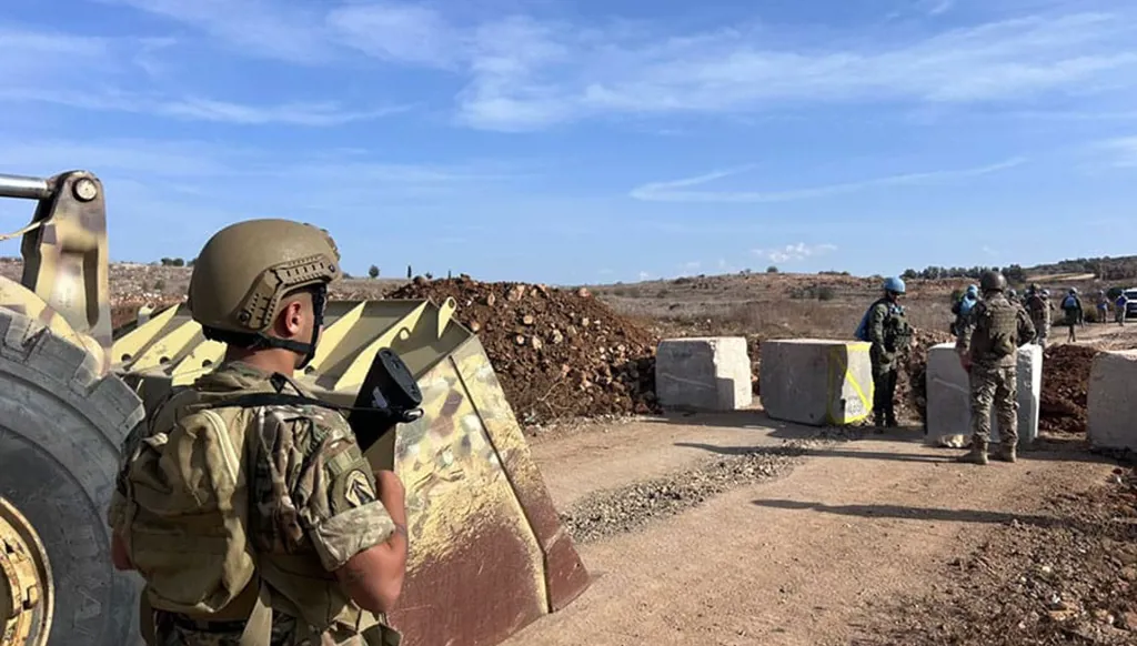 WhatsAppImage20251020at7.52.04PM_195852_large عاصفة برّاك “نزع السلاح أو الحرب” بري يتحدث “منفرداً” عن سقوط مبادرة؟