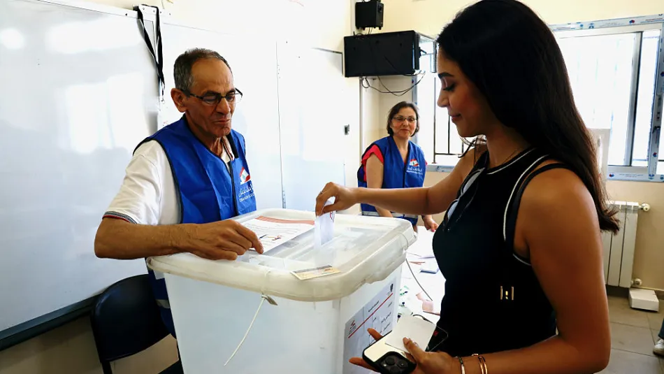 المغتربون والانتخابات: شراكة كاملة أم “كومبارس” بلا فاعلية؟