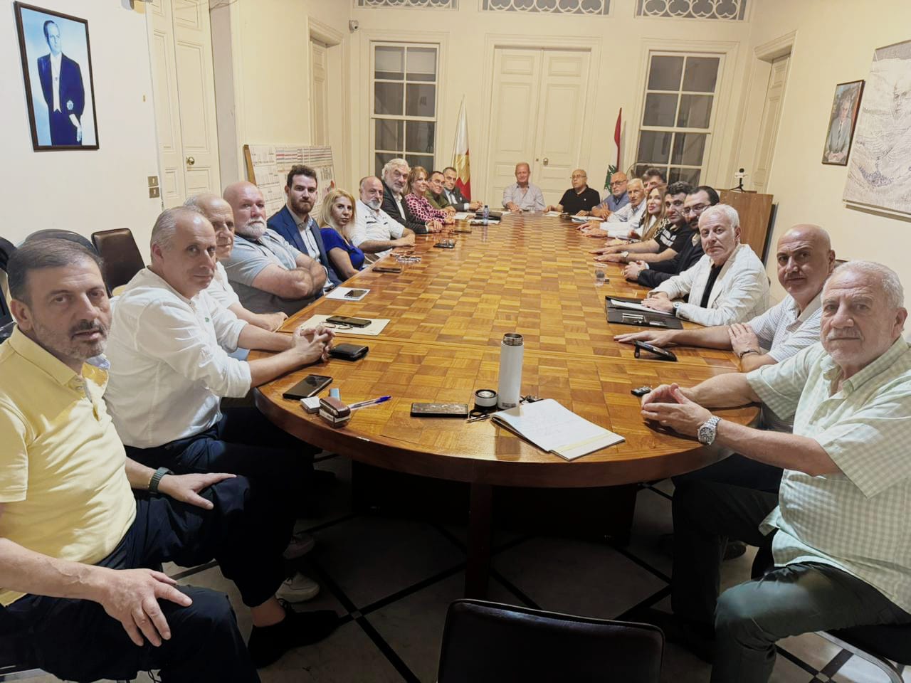 الأحرار يدعو لمساواة المغتربين بالمقيمين انتخابيًا