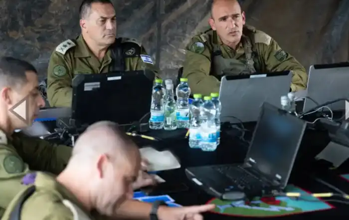 اسرائيل ضباط