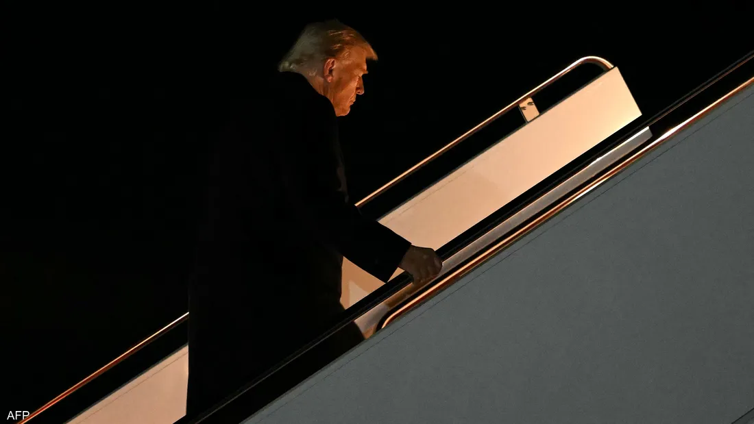 ترامب يلتقي أمير قطر على متن طائرته الرئاسية