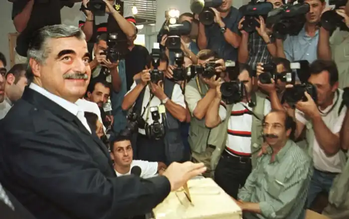 رفيق الحريري يدلي بصوته