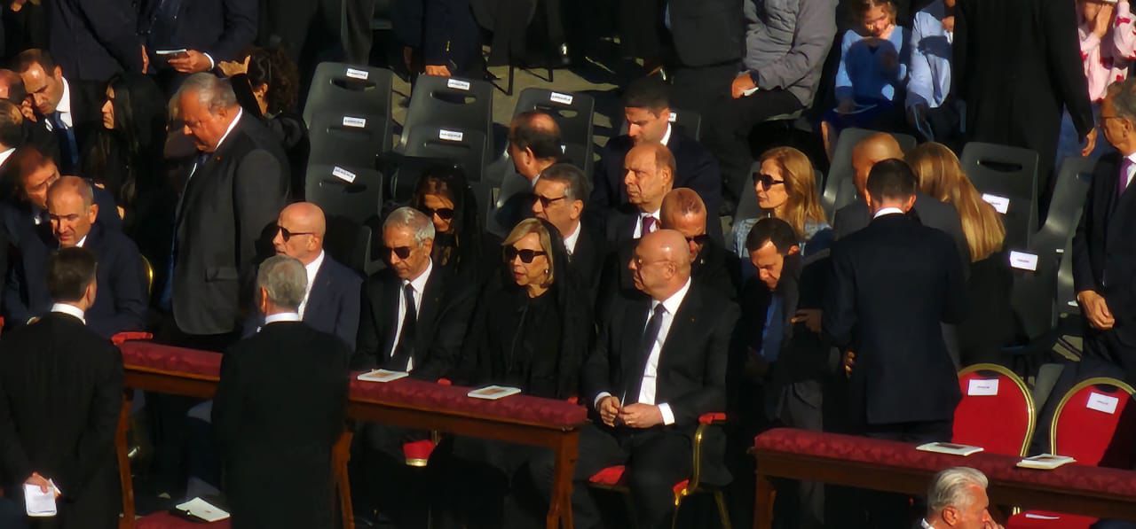 عون بالصور- لقاءٌ بين عون والراعي في الفاتيكان