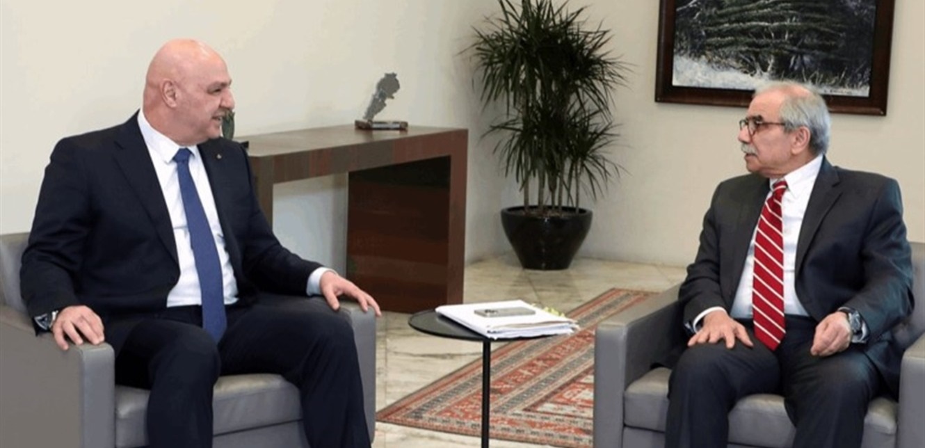 لقاء ثنائي في بعبدا بين عون وسلام